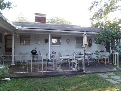 200 W Logan St, Harrisburg, IL 62946 - photo 5