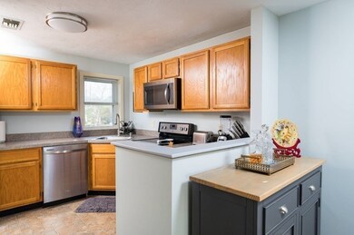 570 White Cliff Dr unit 570, Plymouth, MA 02360 - photo 5