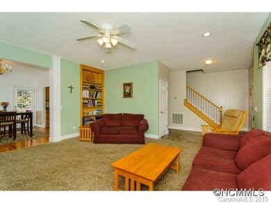 3 Viewpointe Ln, Asheville, NC 28806 - photo 7
