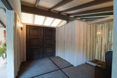 entry & hidden entry closet