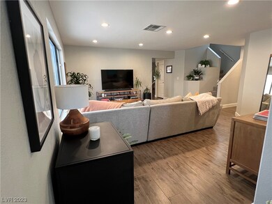 9549 Wooden Pier Way, Las Vegas, NV 89117 - photo 3