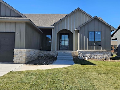 2541 N Bluestone St, Andover, KS 67002 - photo 2