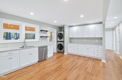 535 Dacian Rd, Raleigh, NC 27610 - photo 6