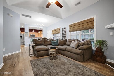 7307CassimirWay-7
