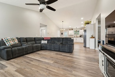 125 Vivian Ln, Carthage, TN 37030 - photo 6