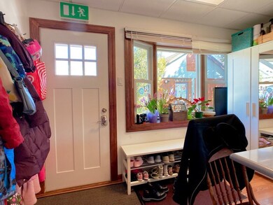 124 Carlisle St unit 1, Newton Center, MA 02459 - photo 5