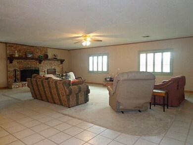 Den/Family/Great Room.