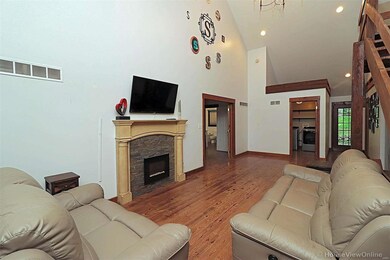 1121 Ridgetop Dr, Farmington, MO 63640 - photo 2