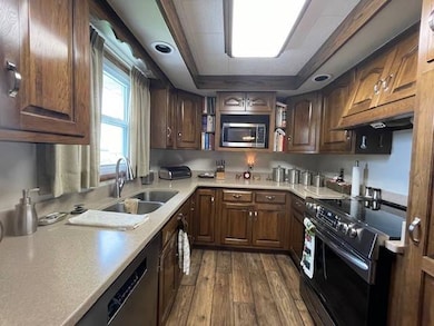 72192 County Road 9, Nappanee, IN 46550 - photo 4