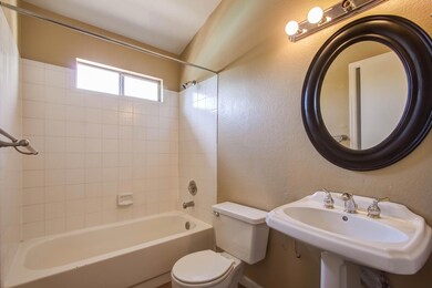013_Bathroom II