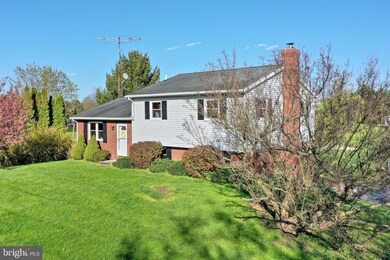 527 Teeter Rd, Littlestown, PA 17340 - photo 3