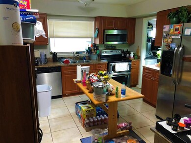 5806 Tarragon Dr, West Palm Beach, FL 33415 - photo 3