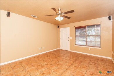 1511 Powder River unit A, Killeen, TX 76549 - photo 4