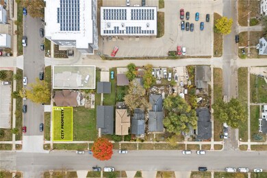 525 2nd St SW, Cedar Rapids, IA 52404 - photo 5