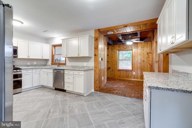 4101 Eby Dr, Dumfries, VA 22026 - photo 4