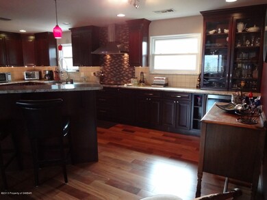 57 S Beech Rd, Wilkes Barre, PA 18705 - photo 6