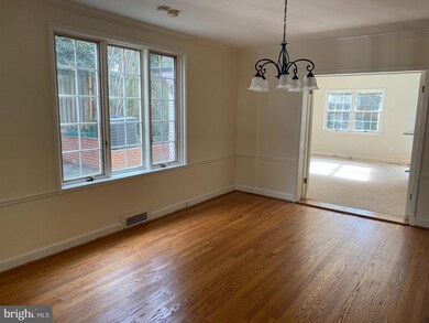 7509 Glendale Rd, Chevy Chase, MD 20815 - photo 7