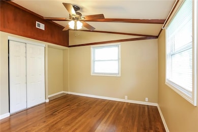 5612 N Euclid Ave, Kansas City, MO 64118 - photo 7