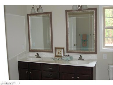 Master Bath/Spa.