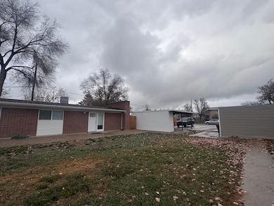 6876 S 90 E, Midvale, UT 84047 - photo 2