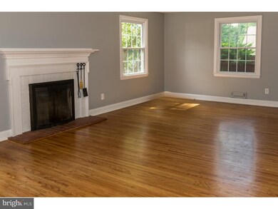 444 Covered Bridge Rd, Cherry Hill, NJ 08034 - photo 5