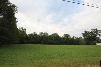 5001 Duffy Rd, Floyds Knobs, IN 47119 - photo 2