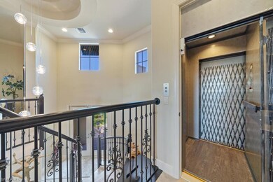 Elevator