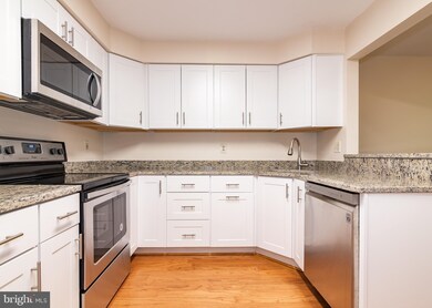 9507 Hickory Limb, Columbia, MD 21045 - photo 3