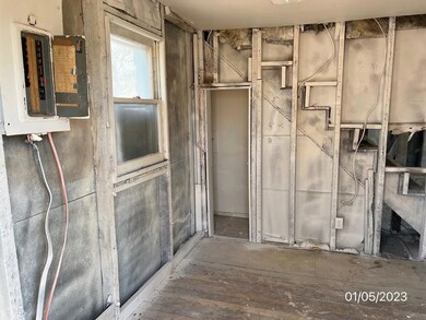 1403 S 21st St, Parsons, KS 67357 - photo 7