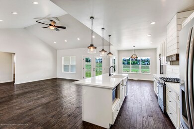05_1205_east_17th_street51EditEdit_mls