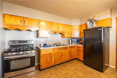 51 E Carroll Dr, Decatur, IL 62521 - photo 5