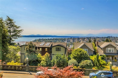 1942 7th Ave W, Seattle, WA 98119 - photo 2