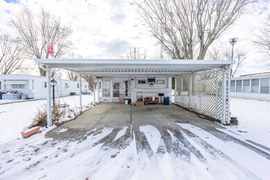 11020 Oak Cir unit 7, Lakeview, OH 43331 - photo 2