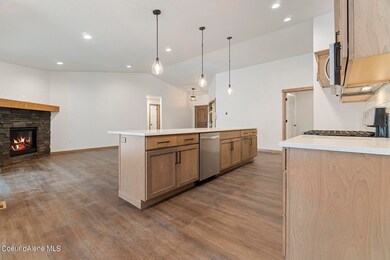 12983-N-Bushel-St-5479