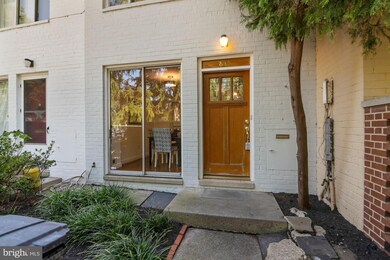 845 3rd St SW unit 301, Washington, DC 20024 - photo 3