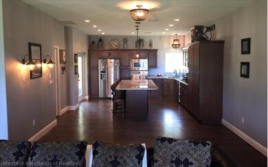 245 Lake Pearl Dr, Lake Placid, FL 33852 - photo 4