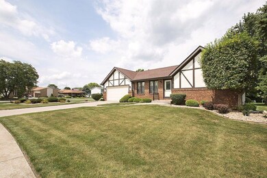 4952 W 89th Place, Crown Point, IN 46307 - photo 2