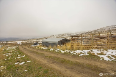 12 Charlie Dr, Pateros, WA 98846 - photo 5