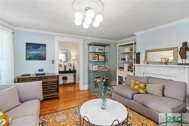 512 E Waldburg St, Savannah, GA 31401 - photo 7