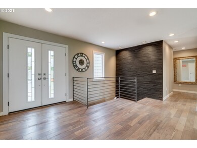 2596 Hillcrest Dr, West Linn, OR 97068 - photo 6