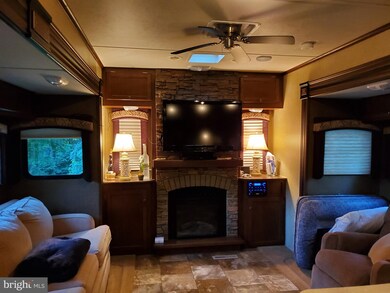 147,148 Tollah Cir unit GLEN 1, Earleville, MD 21919 - photo 3