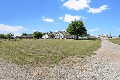112 Churchill Cir, Weatherford, TX 76085 - photo 6
