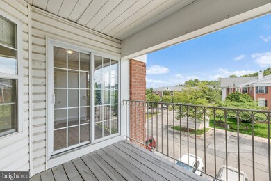 2408 Forest Edge Ct unit 301A, Odenton, MD 21113 - photo 5