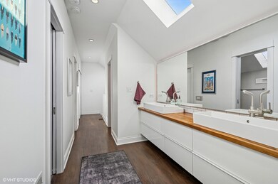 3617 N Marshfield Ave unit 2F, Chicago, IL 60613 - photo 6