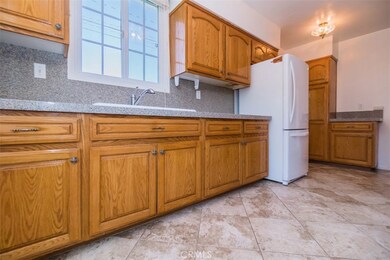 5152 Downey Ave, Lakewood, CA 90712 - photo 2