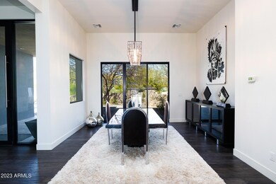 Formal Dining