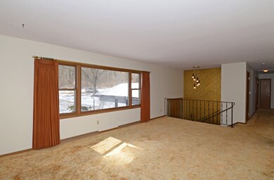 2142 Sand Hill Rd, Oregon, WI 53575 - photo 7