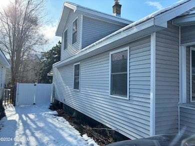 510 Twenty First St