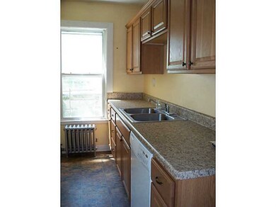 68 Phebe St, Woonsocket, RI 02895 - photo 4