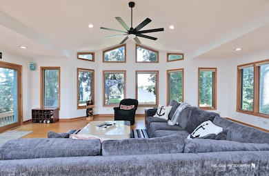 532 Circle Dr, Fox Lake, IL 60020 - photo 4